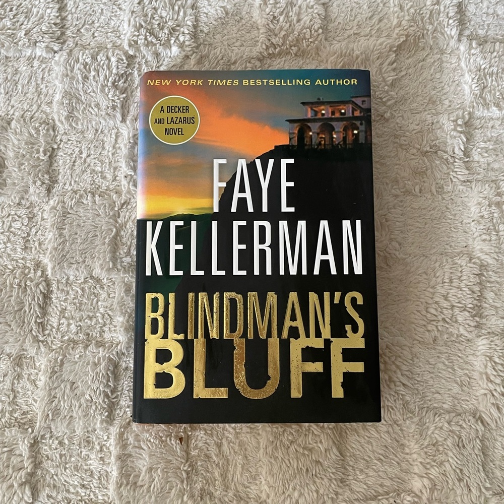 🔎🔪📚Blindman’s Bluff